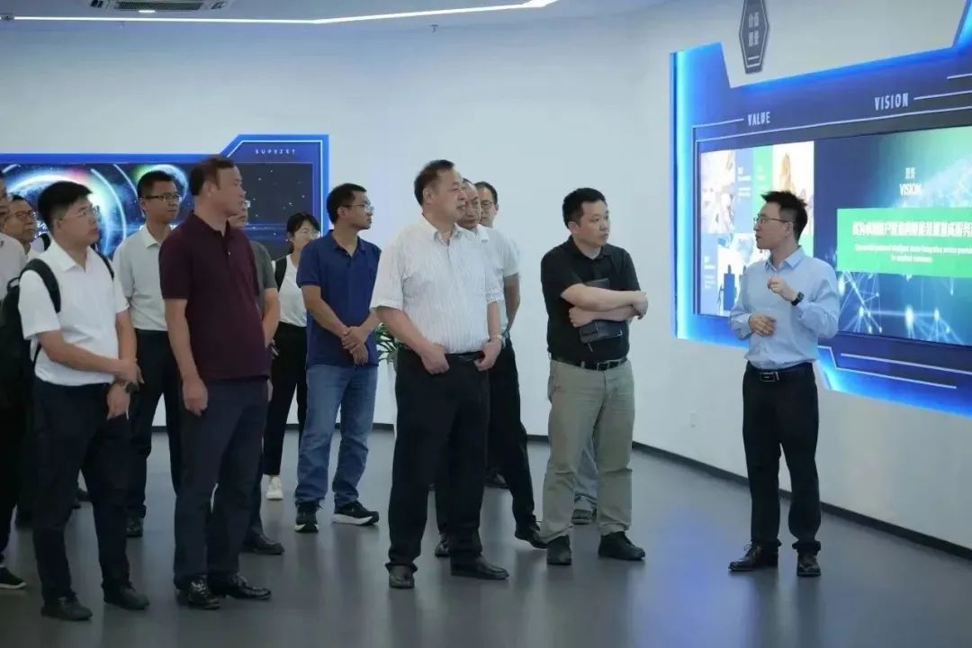 新能源 新動力 新未來|U8國際“動力與能源產(chǎn)業(yè)集群”圓桌座談會順利召開